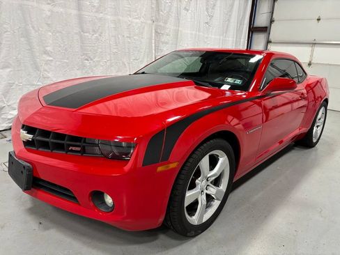 Used 2012 Chevrolet Camaro LT RWD image 3