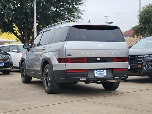 Used 2025 Hyundai Santa Fe SEL image 6
