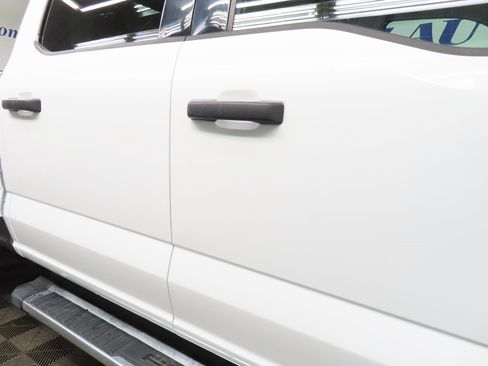 Used 2023 Ford F450 XLT image 24