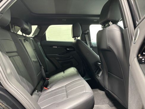 Used 2026 Land Rover Range Rover Evoque S AWD/4WD image 39