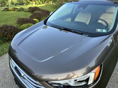 Used 2019 Ford Edge SEL w/ Equipment Group 201A AWD/4WD image 99