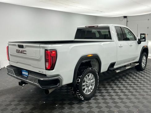 Used 2024 GMC Sierra 2500 SLE w/ SLE Convenience Package image 9