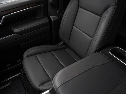 New 2026 GMC Sierra 1500 SLT w/ SLT Premium Plus Package image 24