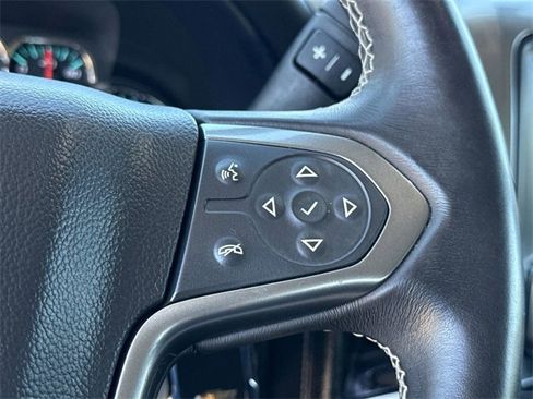Used 2017 Chevrolet Silverado 1500 LTZ image 39
