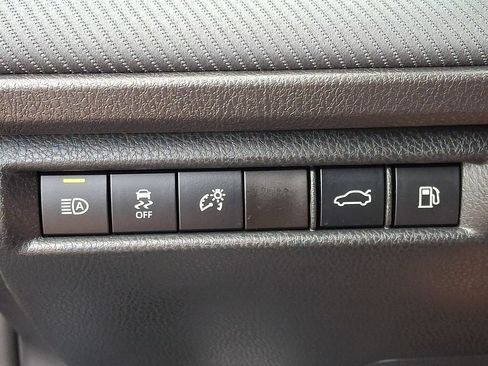 Used 2026 Toyota Camry SE FWD image 26