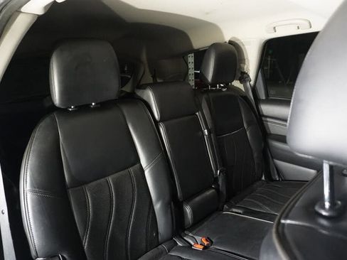 Used 2014 INFINITI QX60 Luxe w/ Premium Package AWD/4WD image 18
