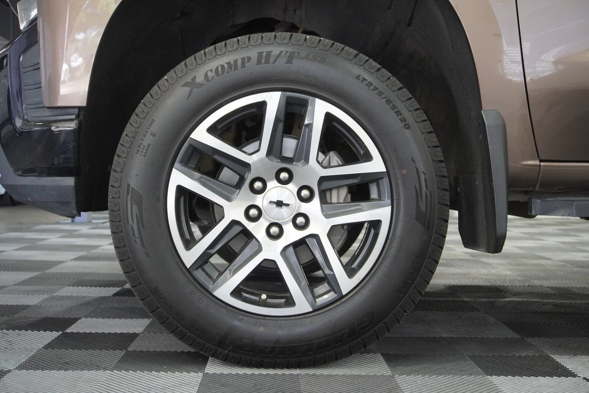 Used 2019 Chevrolet Silverado 1500 LT Trail Boss w/ Convenience Package AWD/4WD image 22