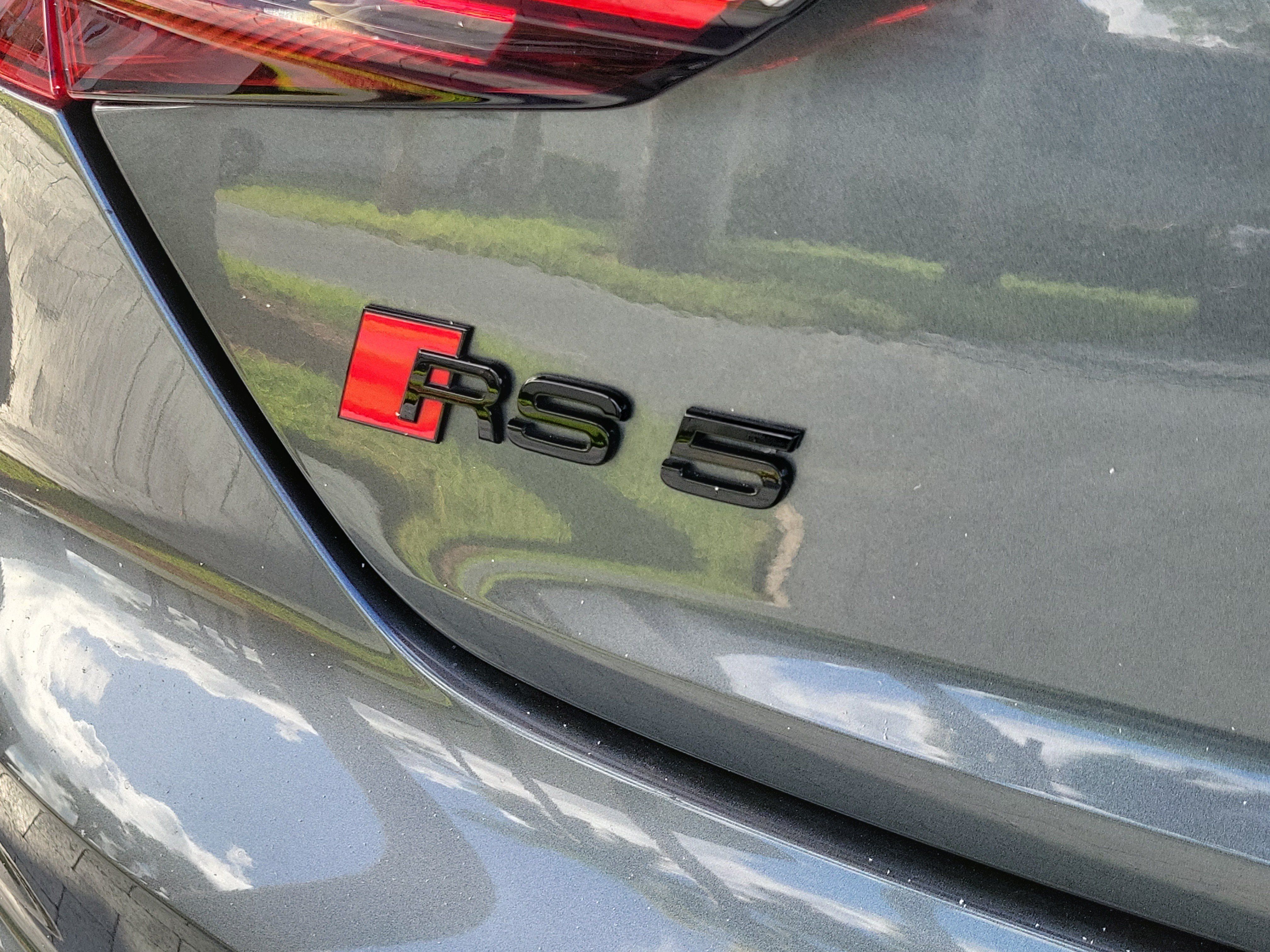Used 2022 Audi RS 5 Sportback w/ Black Optic Carbon Package AWD/4WD image 5