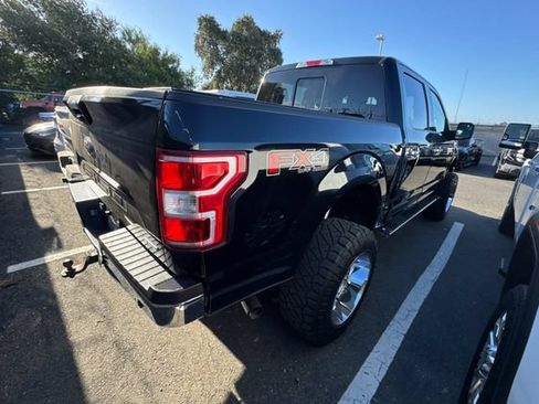 Used 2019 Ford F150 XLT w/ Equipment Group 302A Luxury AWD/4WD image 5