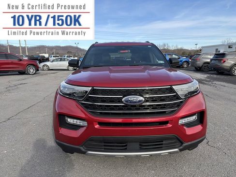 Used 2020 Ford Explorer XLT w/ Equipment Group 202A image 2