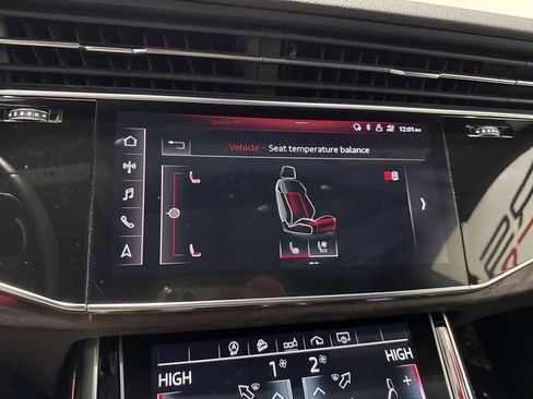 Used 2020 Audi Q8 Premium Plus w/ Premium Plus Package image 23