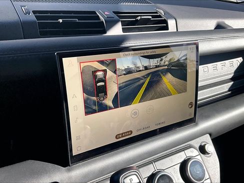 Used 2023 Land Rover Defender 110 Carpathian Edition image 21