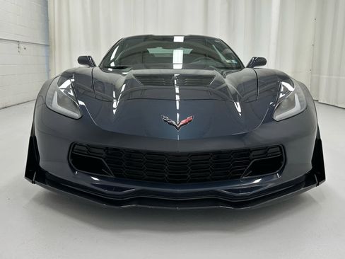 Used 2015 Chevrolet Corvette Z06 w/ Z07 Performance Package image 5