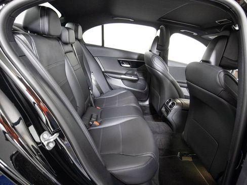 Used 2024 Mercedes-Benz C 300 Sedan image 12