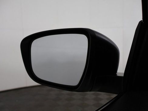 Used 2022 Nissan Rogue Sport SL image 37