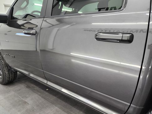 Used 2024 RAM 2500 Big Horn w/ Night Edition image 30