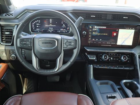 Used 2024 GMC Sierra 2500 Denali Ultimate w/ Max Trailering Package image 30