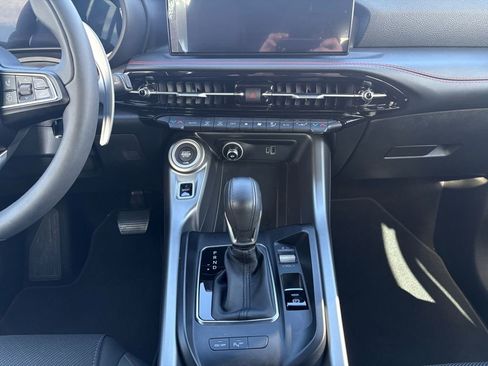 Used 2024 Dodge Hornet R/T w/ R/T Blacktop Package image 3