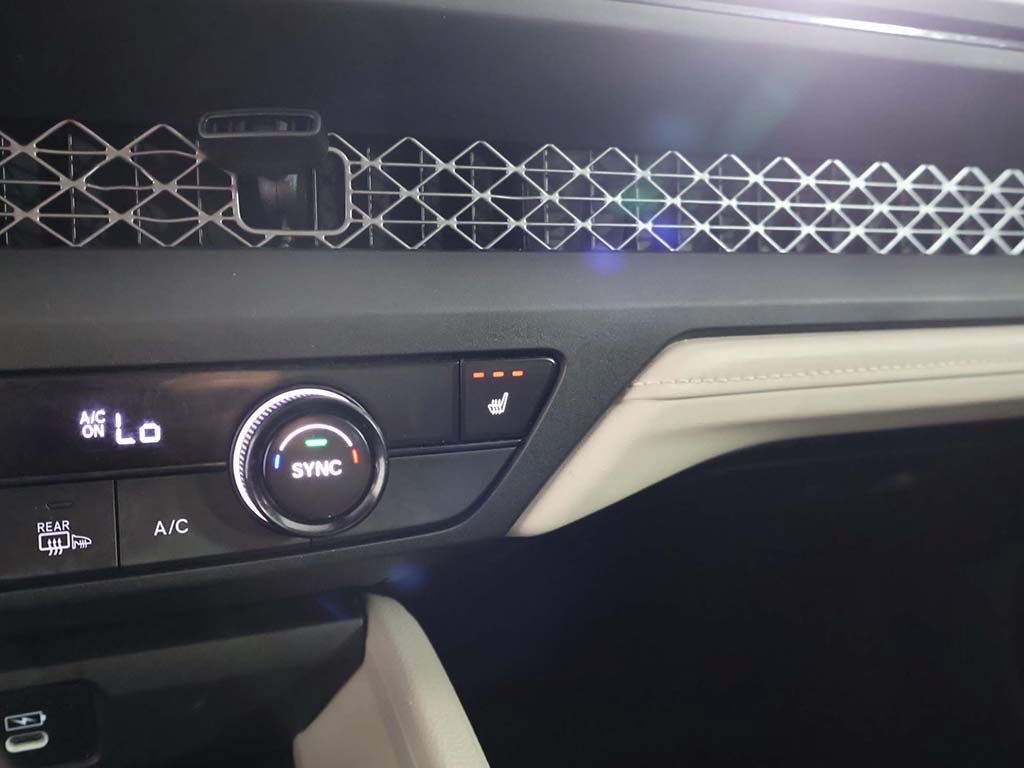 Used 2023 Honda Accord EX image 45