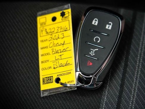 Used 2023 Chevrolet Blazer LT w/ Convenience Package image 35