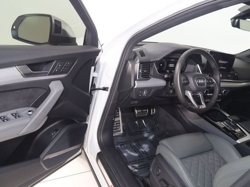 Used 2021 Audi SQ5 Premium Plus w/ Premium Plus Package AWD/4WD image 47