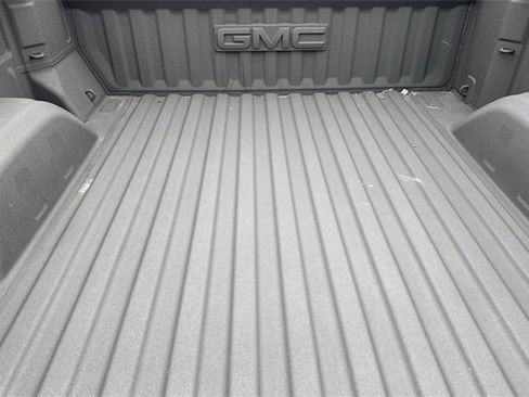 Used 2023 GMC Sierra 1500 SLT w/ SLT Premium Plus Package image 17