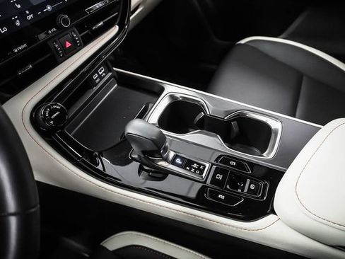 Used 2024 Lexus NX 250 FWD w/ Cold Area Package image 17