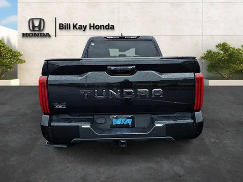 Used 2023 Toyota Tundra SR5 w/ SR5 Convenience Package AWD/4WD image 4