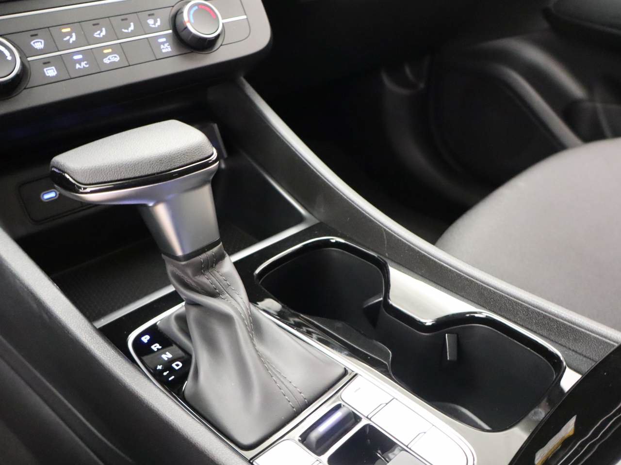 New 2026 Hyundai Tucson SE FWD image 8