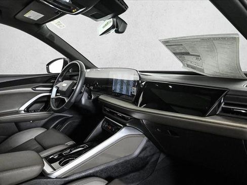 New 2025 Audi Q5 Premium Plus image 23