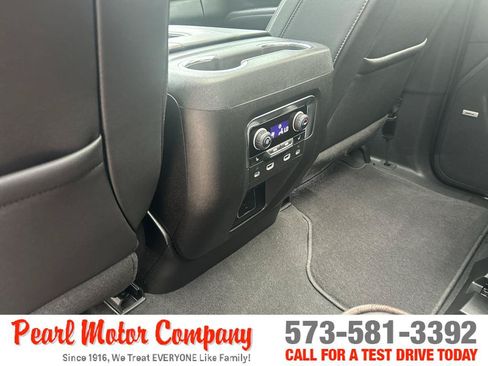 Certified 2023 Chevrolet Tahoe High Country AWD/4WD image 24