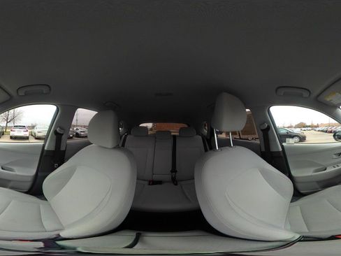 Used 2025 Hyundai Kona SEL image 42