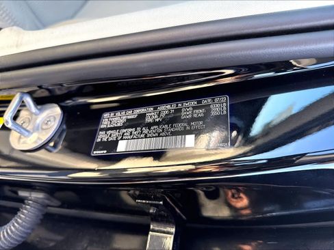 Used 2024 Volvo XC90 T8 Ultimate w/ Protection Package Premier AWD/4WD image 36