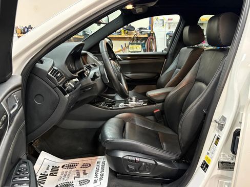 Used 2018 BMW X4 xDrive28i image 21