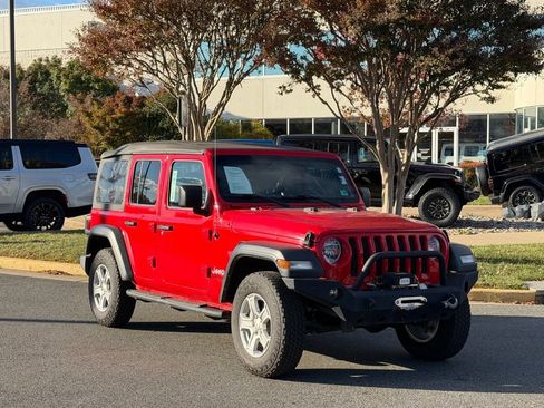 Certified 2019 Jeep Wrangler Unlimited Sport S image 1