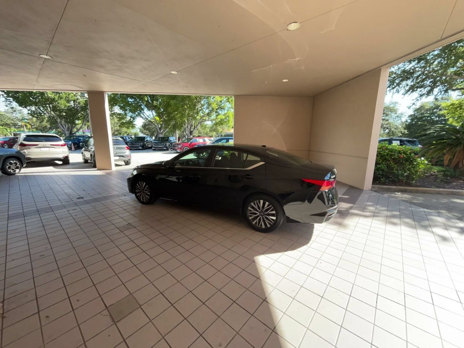 Used 2026 Nissan Altima 2.5 SV FWD image 9