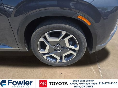 Used 2025 Hyundai Palisade Limited AWD/4WD image 29