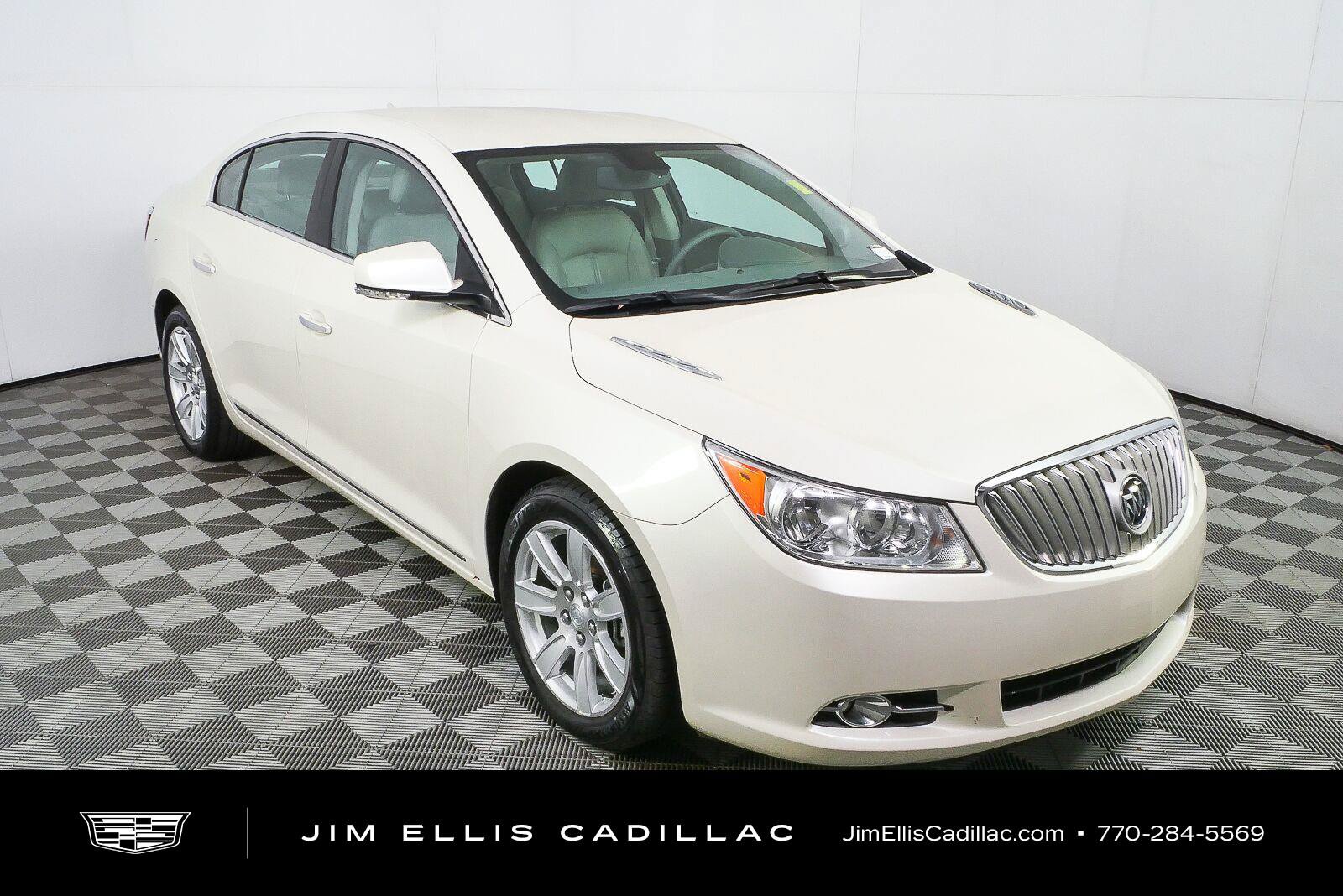 Used 2010 Buick LaCrosse CXL FWD image 1
