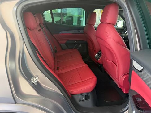 Certified 2025 Maserati Grecale Folgore AWD/4WD image 13