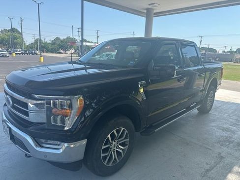 Used 2022 Ford F150 Lariat w/ Trailer Tow Package AWD/4WD image 5