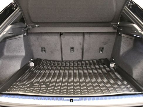 Certified 2025 Audi Q3 2.0T Premium Plus w/ Premium Plus Package image 56