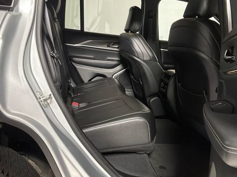 Certified 2024 Jeep Grand Cherokee Limited 4xe AWD/4WD image 18