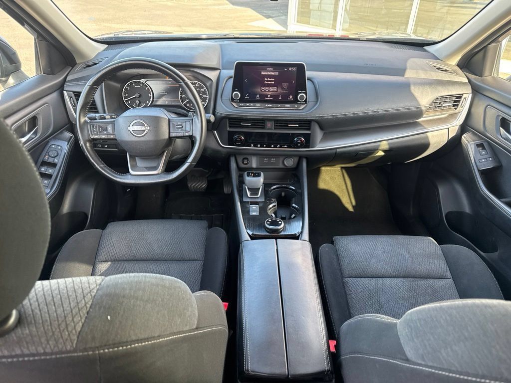 Used 2025 Nissan Rogue SV AWD/4WD image 17