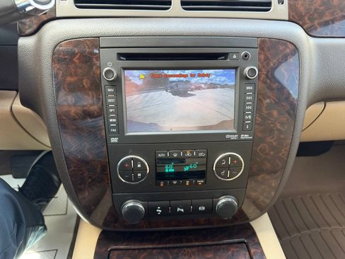 Used 2013 GMC Sierra 3500 Denali AWD/4WD image 6