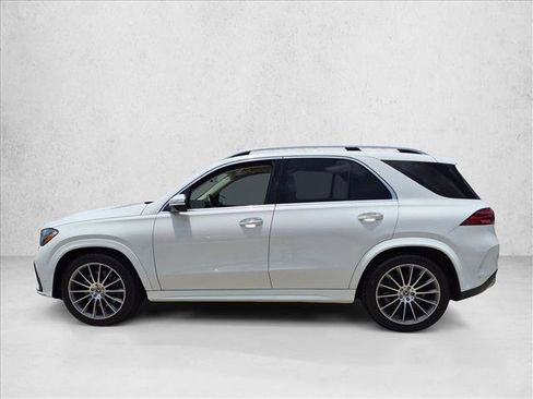 Used 2024 Mercedes-Benz GLE 450 4MATIC image 9