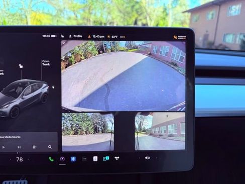 Used 2022 Tesla Model Y Performance image 20