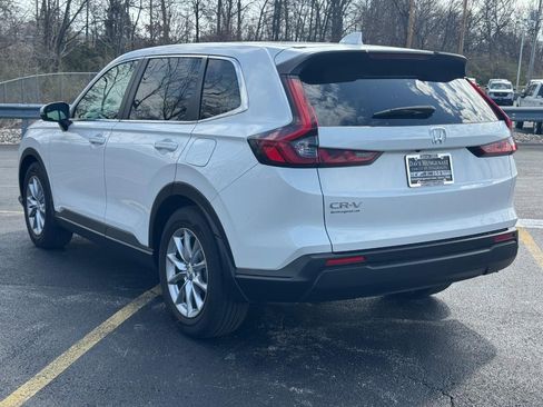 Certified 2026 Honda CR-V EX image 6