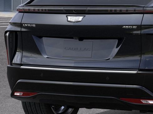 New 2026 Cadillac Lyriq Signature Luxury RWD image 14