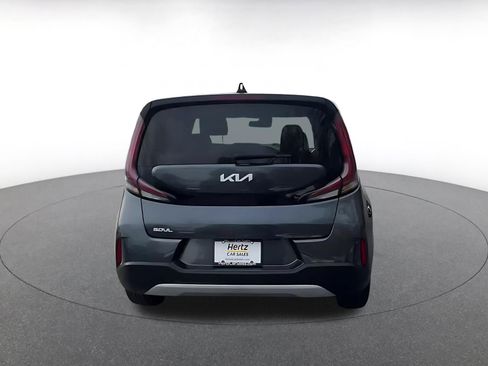 Used 2025 Kia Soul LX w/ LX Technology Package FWD image 12