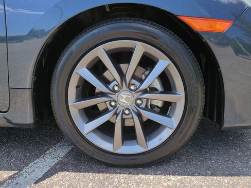 Used 2020 Honda Civic EX image 11
